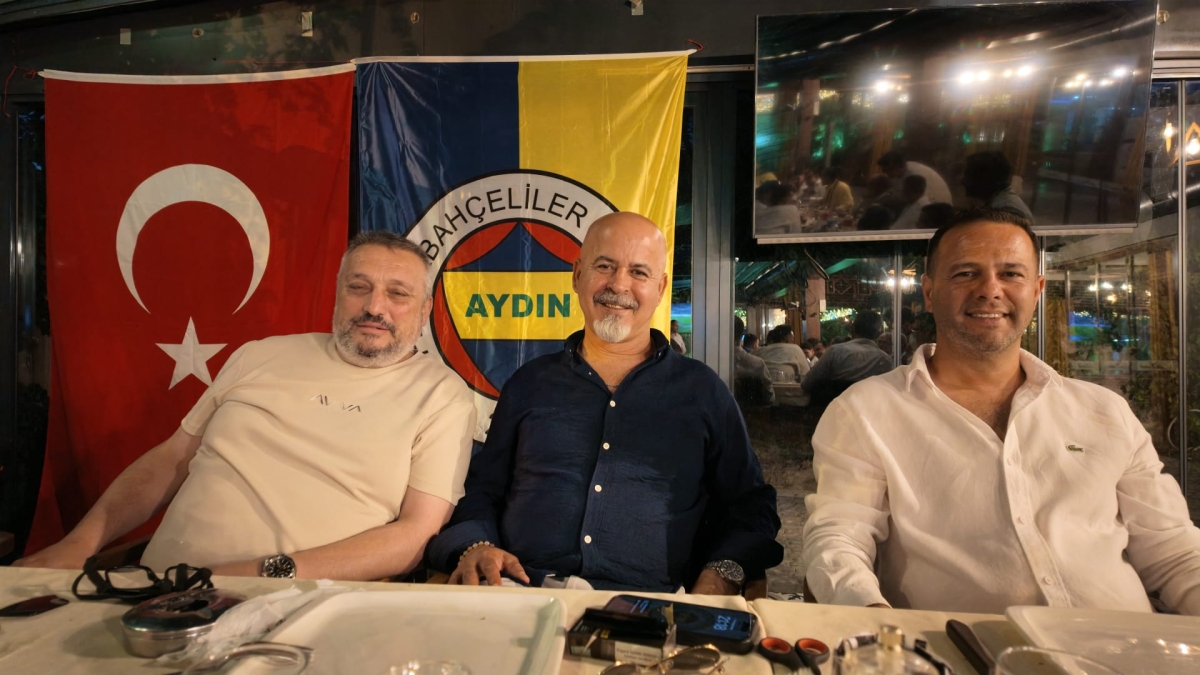 AYDIN FENERBAHÇELİLER DERNEĞİ’NDE YENİ DÖNEM: MEHMET ACAR’DAN BİRLİK VE BERABERLİK MESAJI