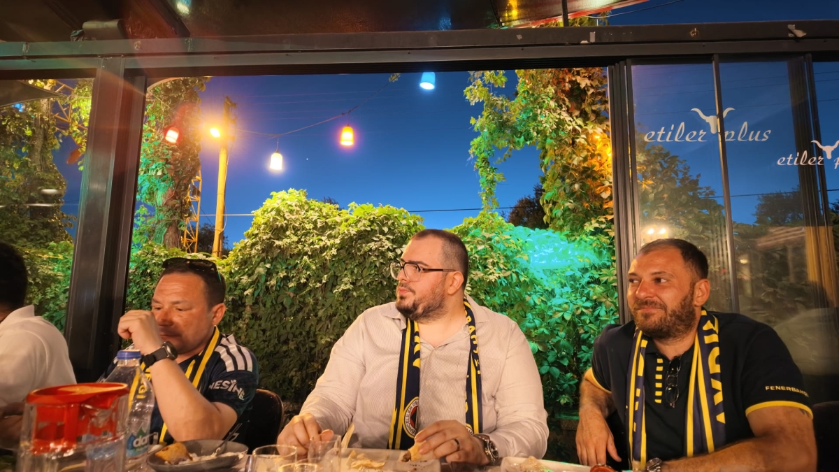 AYDIN FENERBAHÇELİLER DERNEĞİ’NDE YENİ DÖNEM: MEHMET ACAR’DAN BİRLİK VE BERABERLİK MESAJI