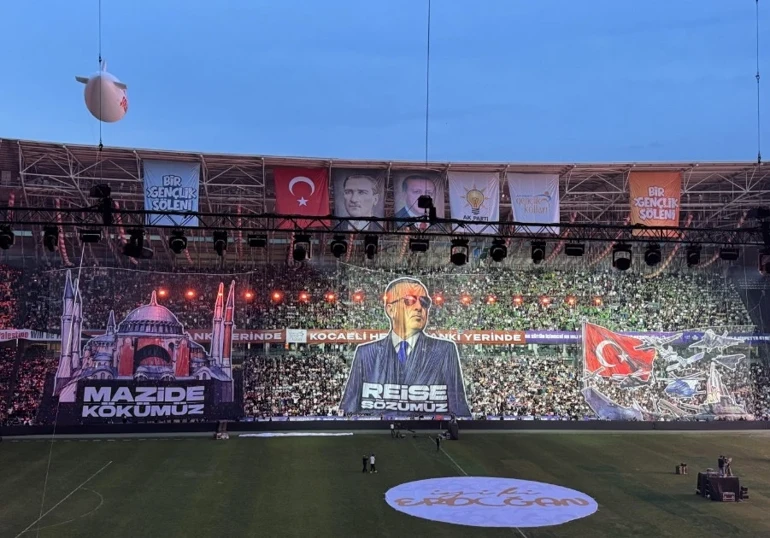  Cumhurbaşkanı Erdoğan: Milletin lokomotifi gençlerdir.