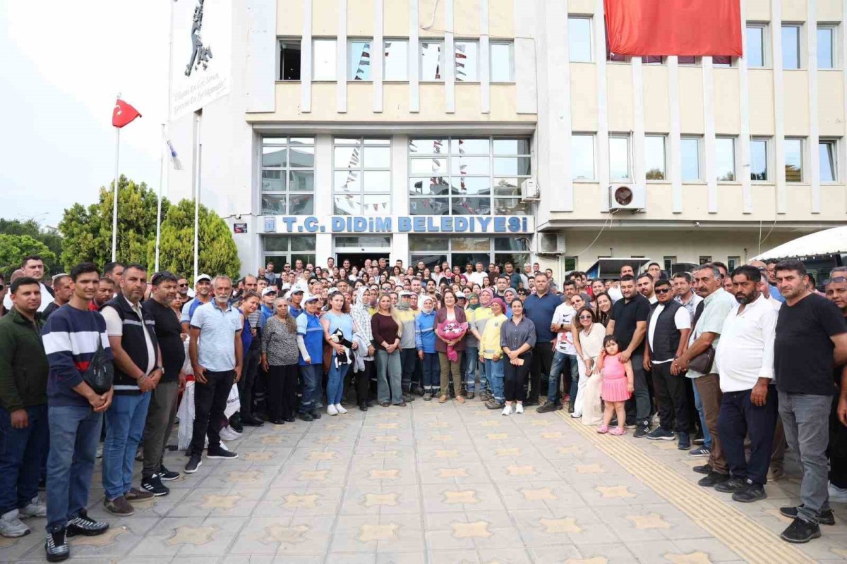 Didim Belediyesi’nde bayramlaşma programı gerçekleştirildi.