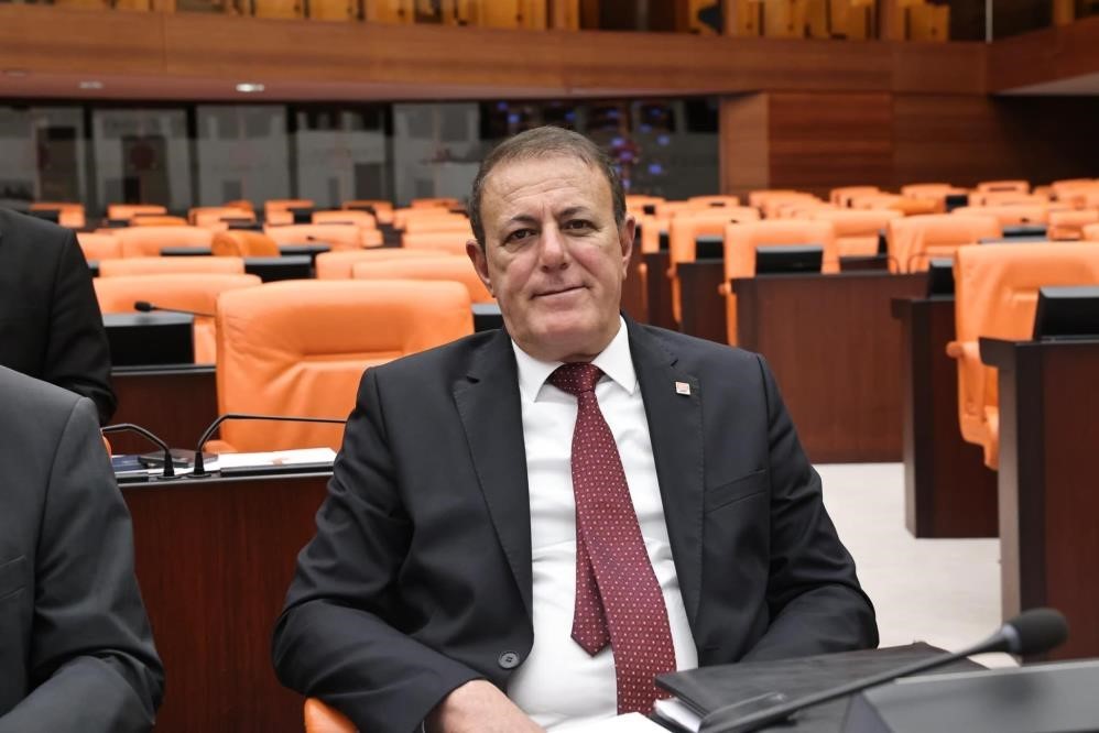 Vekil Yıldız Safını Belli Etti