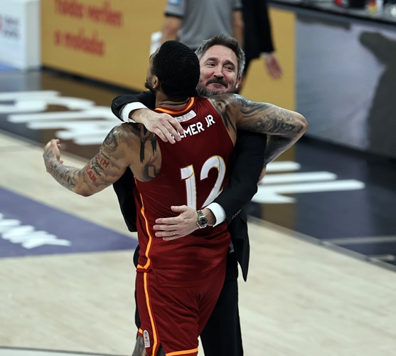 Derbide Nefes Kesen Mücadele! Galatasaray MCT Technic Seriyi Eşitledi