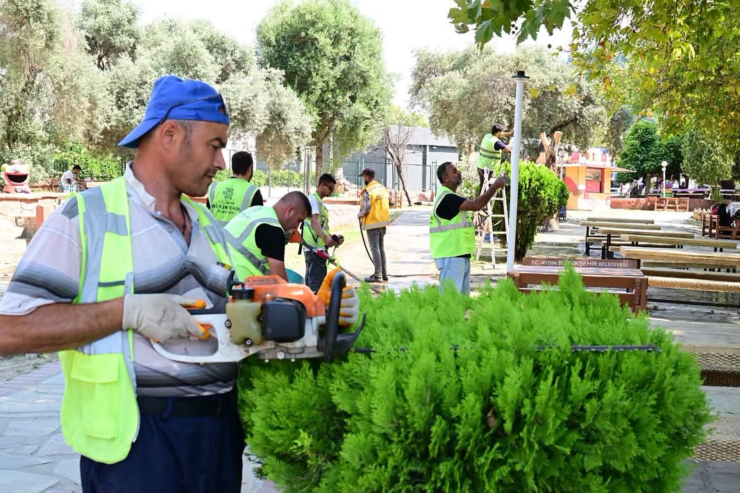 ÇERÇİOĞLU’NDAN SÖKE’YE YEŞİL DOKUNUŞ  Harikalar Diyarı Parkı baştan sona yenilendi