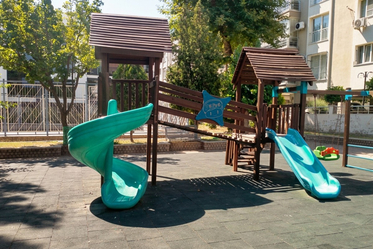 EFELER BELEDİYESİ’NDEN PARK VANDALLIĞINA HIZLI MÜDAHALE