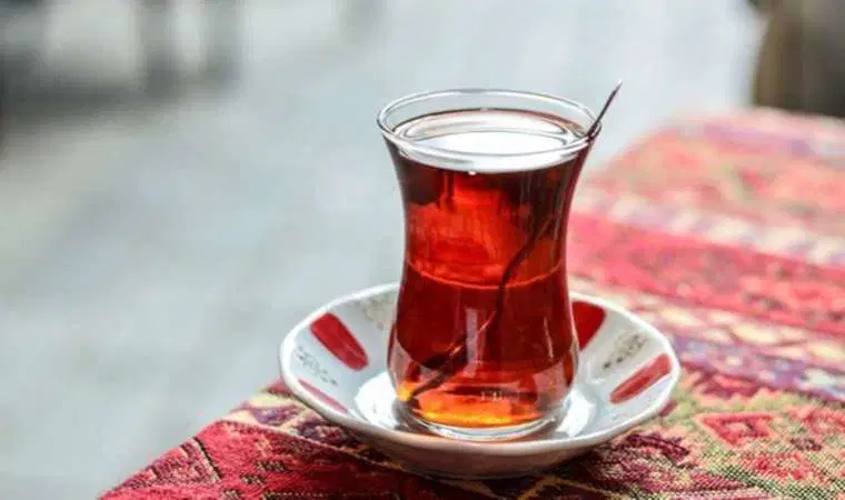 Çayda Zam Serisi Sürüyor: Kuru Çaya Yüzde 15 Daha Artış