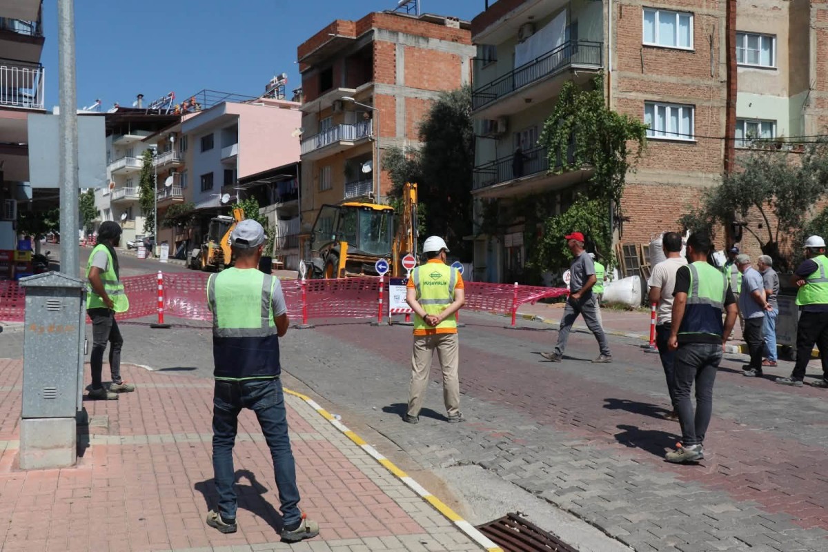 BOZDOĞAN'IN YILLARDIR BEKLEDİĞİ HAYAL GERÇEK OLUYOR!  Başkan Mustafa Galip Özel müjdeyi verdi: Doğalgaz çalışmaları resmen başladı, ilk kazma vuruldu