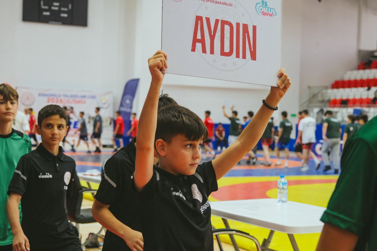 Anadolu Yıldızlar Ligi Güreş Türkiye Finalleri Söke'de Tamamlandı
