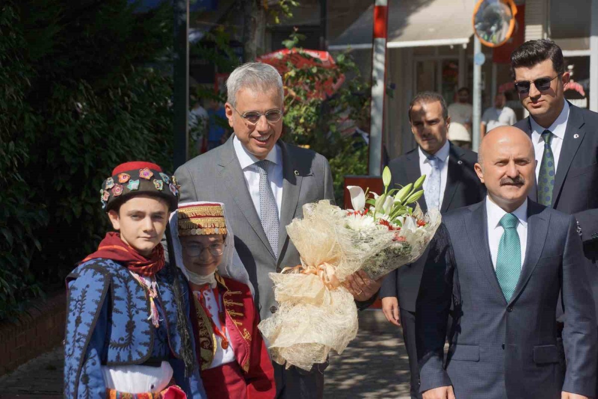 Aydın'da sağlık zirvesi: Bakan Memişoğlu önemli açıklamalarda bulundu