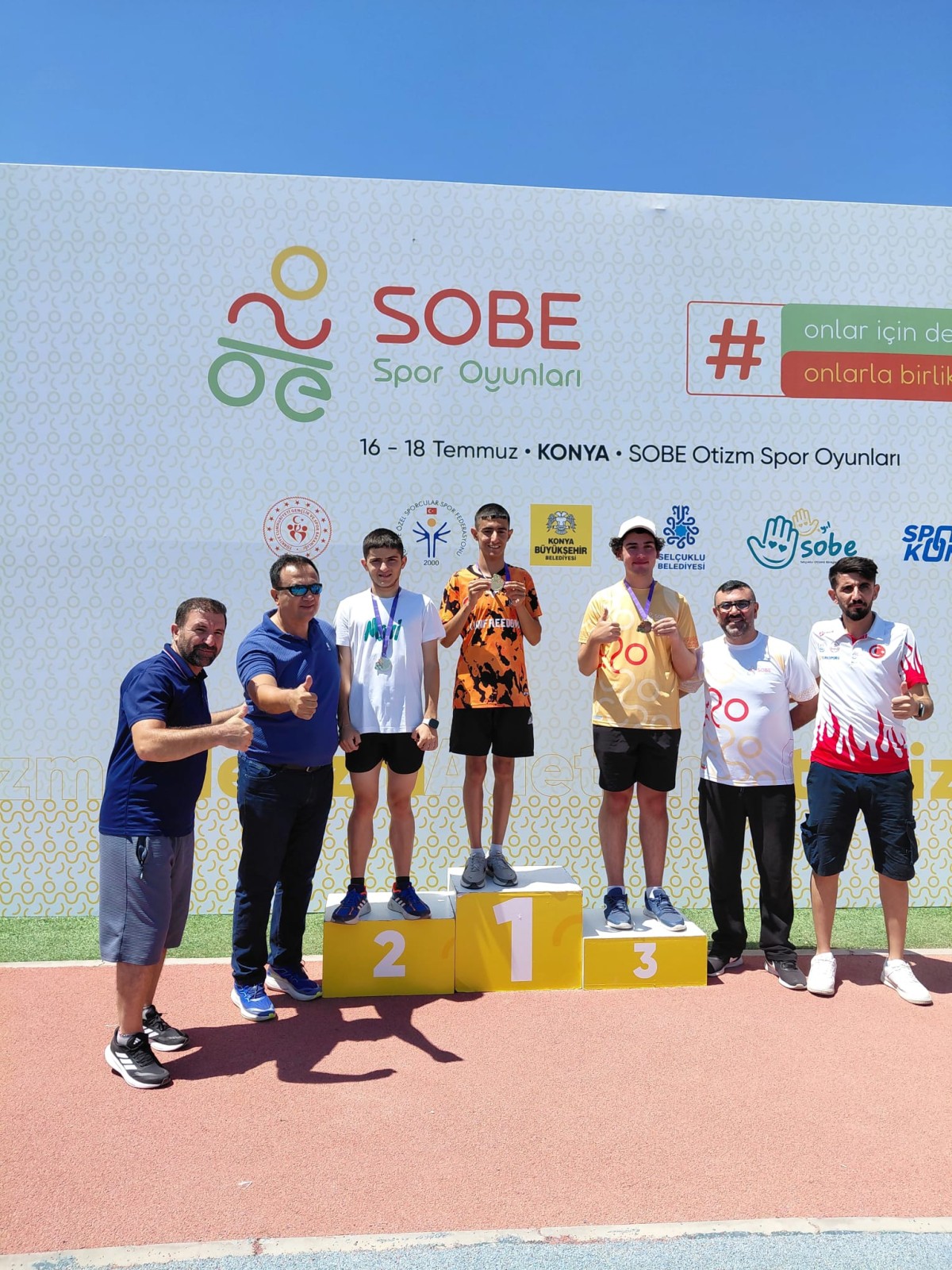 Aydınlı özel sporculardan Konya'da madalya yağmuru