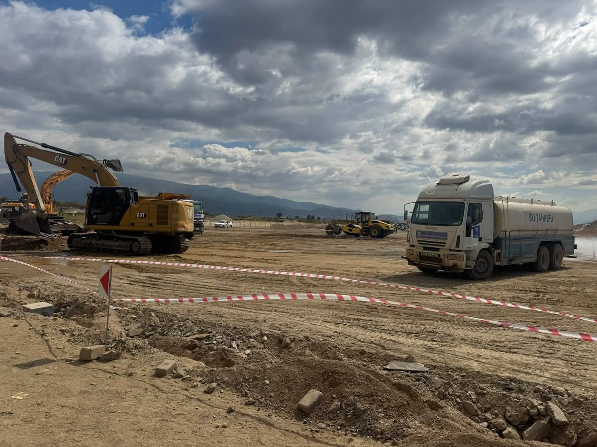 NAZİLLİ’DE TIR VE KAMYONLAR İÇİN YENİ PARK ALANI
