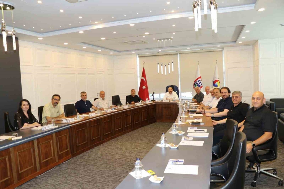 AYTO’DA EKONOMİ ZİRVESİ: AYDIN’IN GELECEĞİ MASAYA YATIRILDI