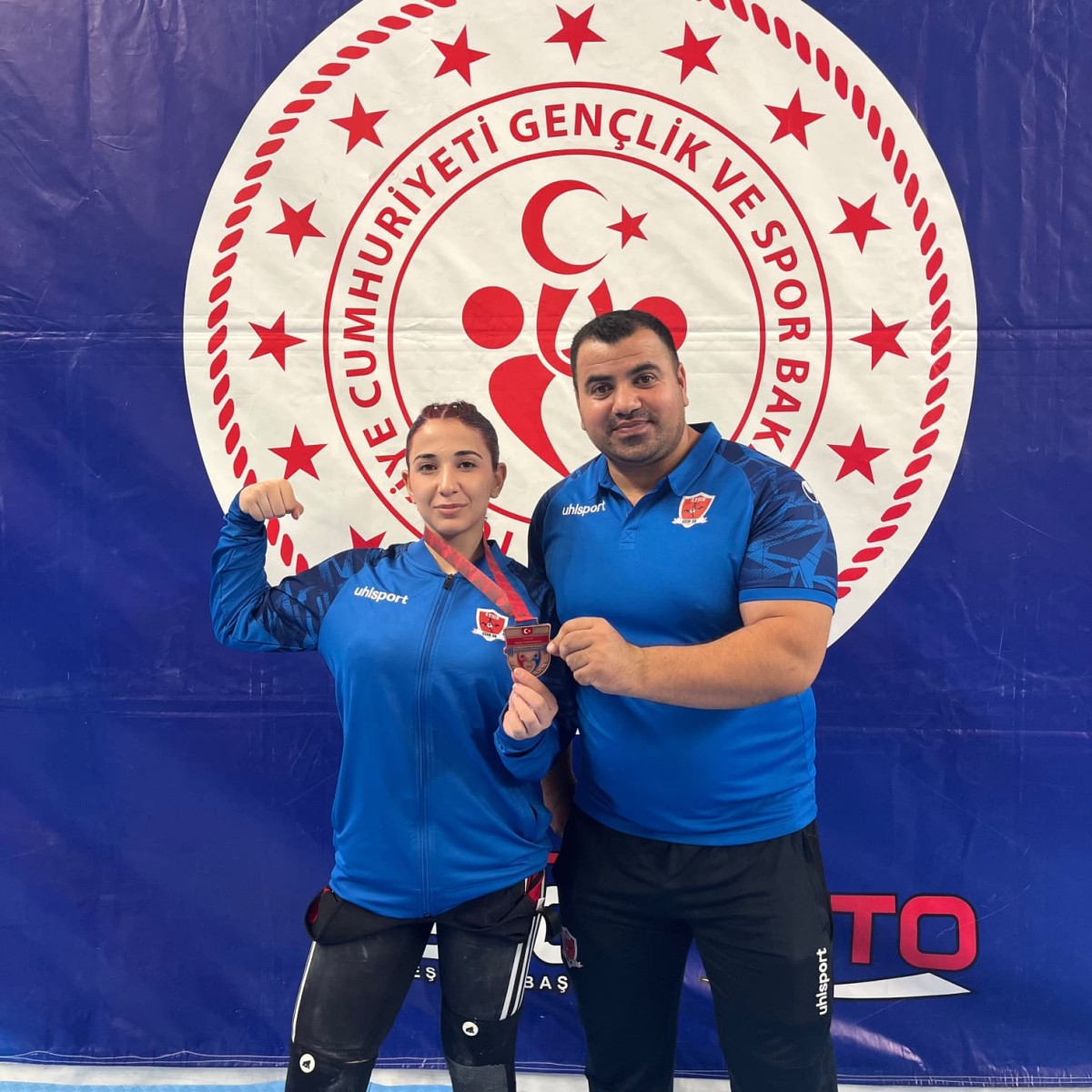 Aydınlı halterci Esma Ecrin Kaymaz, Türkiye üçüncüsü oldu